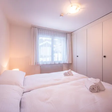 Cozy With Outstanding View アパート グリンデルヴァルト